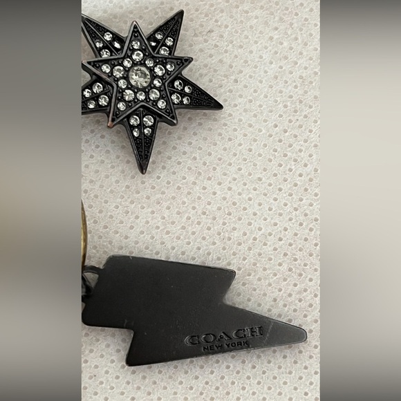 Auth Coach Tea Rose, Lightening Bolt, Studded star Multi Charm bag key fob charm - Picture 11 of 17